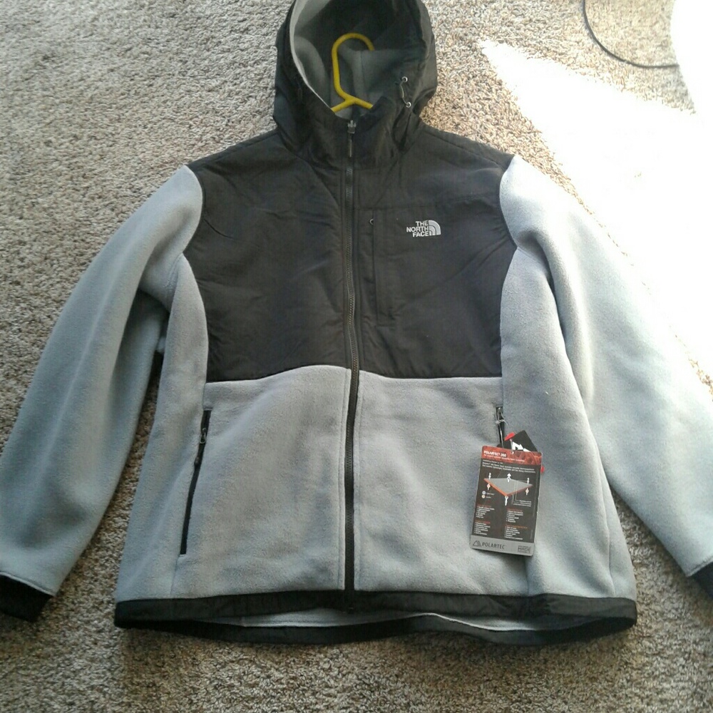 Womens north face coat